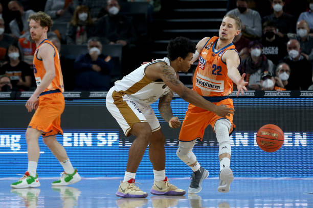 将是哈维必 将是哈维必