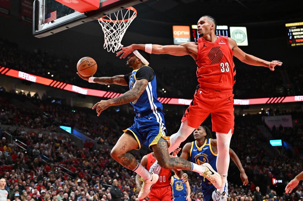 3号球衣悬 3号球衣悬