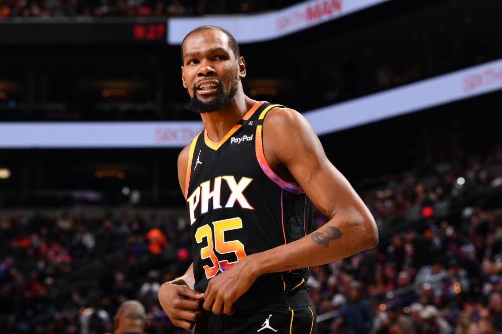 崭露头角的 崭露头角的